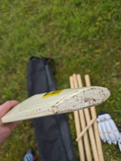 Gunn & Moore GM Maxi Select Adult Cricket Bat