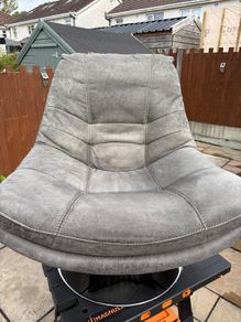 swivel  chair