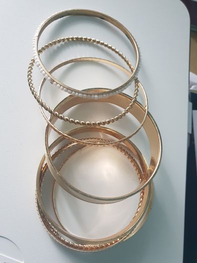 Set of braclets