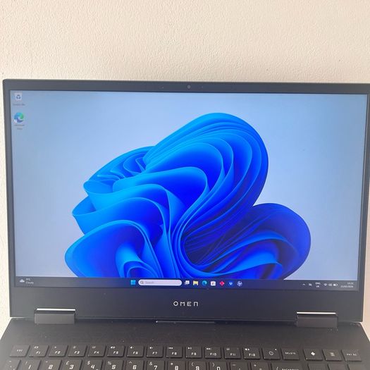 HP Omen Gaming Laptop - RTX3060/ Ryzen 7/ QHD165hz