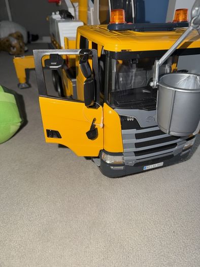 Bruder crane truck brand new