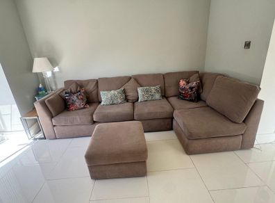Finline Furniture Large 5 Seater Modular Corner Sofa + Matching Ottoman Excellent Condition