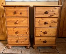 Bedside lockers