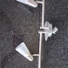 2 Ceiling Lights