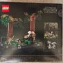 Lego Star Wars Endor Speeder Chase 75353 Image 2