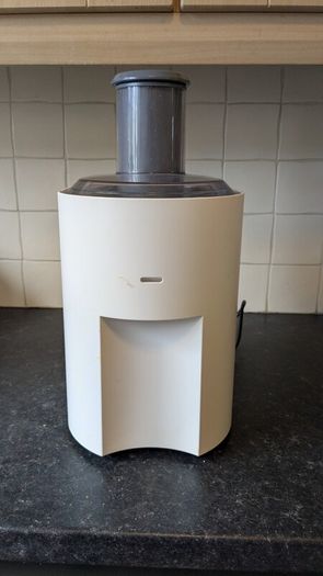 Braun J300 Juicer