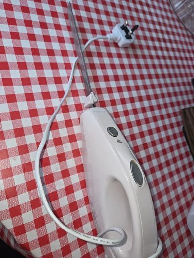 Kitchen electric knife