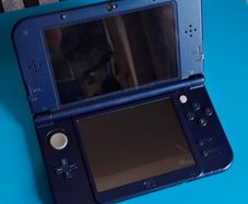 New 3DS XL Metallic Blue
