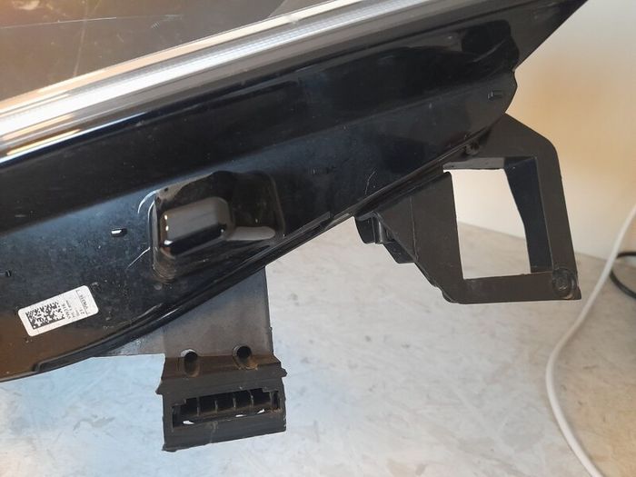 Vw ID4 Drivers Side LED Headlight
