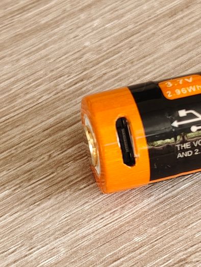 New AA Li-ion Micro-USB Port Rechargeable Battery 3.7V 800mAh