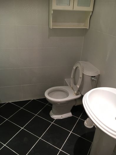 Tiler, bathroom fitters, kitchen fitters, handyman