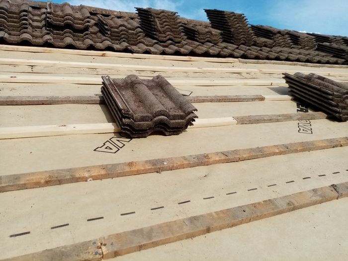 Roof and Gutters Repair, Exterior & Interior Painting, Powerwashing-Cleaning Service