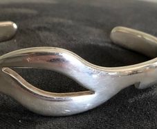 newbridge silver bangle