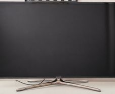 Samsung 40'' Smart 3D Full HD LED TV UE40F6400AK with 2 Remotes