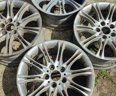 BMW MV2 alloys