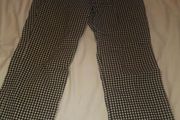 Ladies ankle length trousers