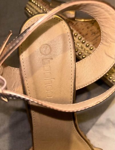 Rose gold wedges UK 7