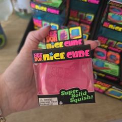needoh nice cube