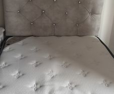 e second hand  single bed