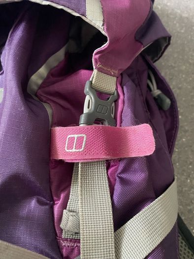 Berghaus Freeflow 30+6 Backpack Rucksack Ventilating Back System H20 &Rain Cover Purple