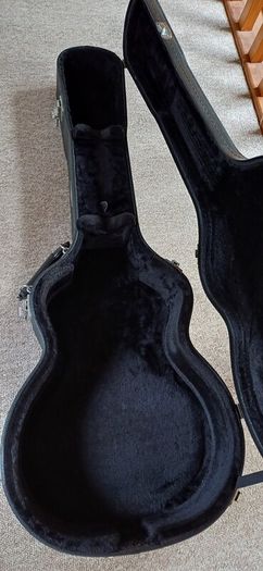 Taylor 414ce
