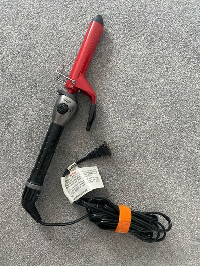 BaByliss curling iron