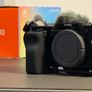 READY-TO-SHOOT Bundle: Sony zv-e10 & Sigma 18-50 f/2.8 DC DN Contemporary &Accessories Image 4