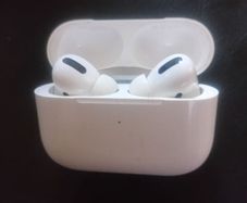 For parts or repair Apple earpods 1st Generation