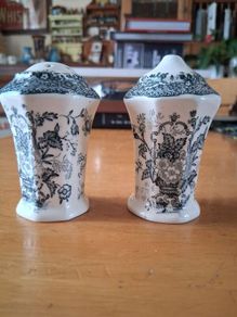 Mason's Ironstone Ascot condiments