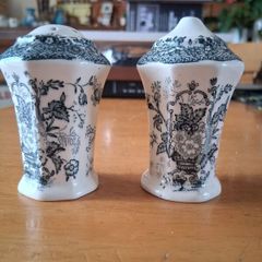 Mason's Ironstone Ascot condiments