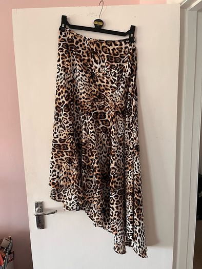 Leopard print skirt