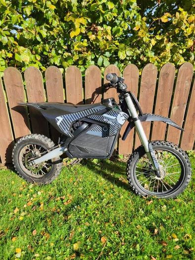 storm 2000 Electric Motorbike
