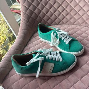 green runners from M&S. size 4.5