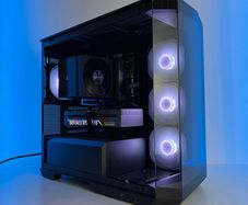 Rtx 5070 Gaming Pc | Ryzen 7 8700f | 32gb Ddr5 | 512gb Nvme | Warranty