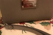 Michael Kors Wrist  Wallet