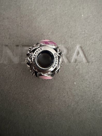 Pandora Disney Cheshire Cat charm