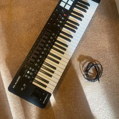 keyboard M audio oxygen 49