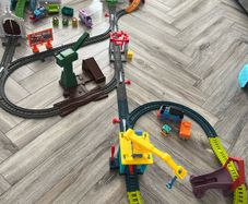 Thomas the tank train set