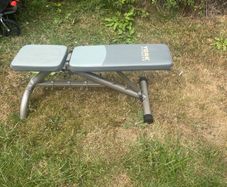 adjustable weight bench