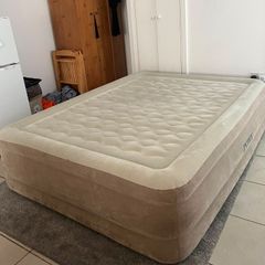 Air Matress Intex Queen