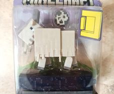 Minecraft Figure 2021 Goat HDV15 with 1 Build-a-Portal Piece & 1 Accessory NEW
