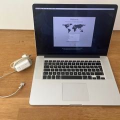 Apple Macbook Pro Retina 15.4" Mid 2015. 16gb Memory Intel I7 Ms Office Logic Pro Adobe