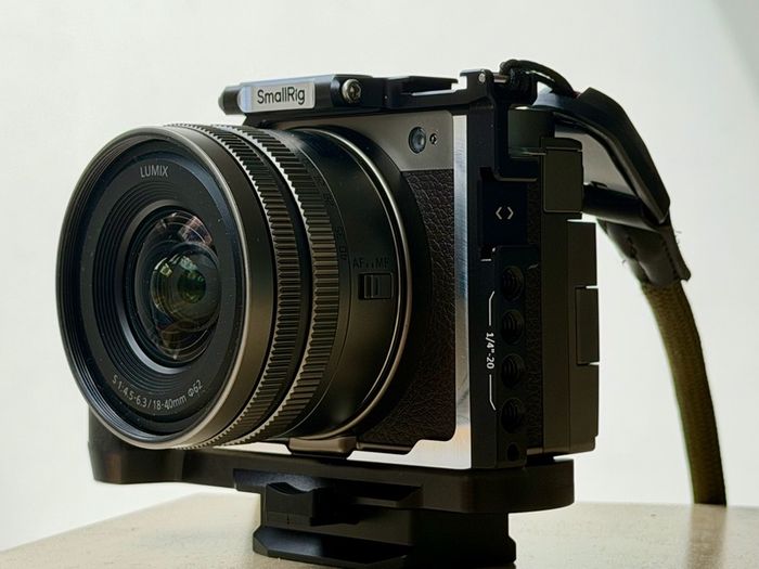 Panasonic Lumix S9 (Titanium Gold Edition)