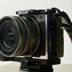 Panasonic Lumix S9 (Titanium Gold Edition)