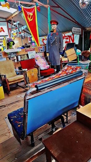 Retro design bus seats/benches