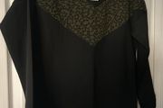 Sweatshirt. BNWT