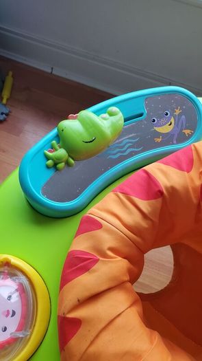 Fisher-Price Roarin' Rainforest Jumperoo