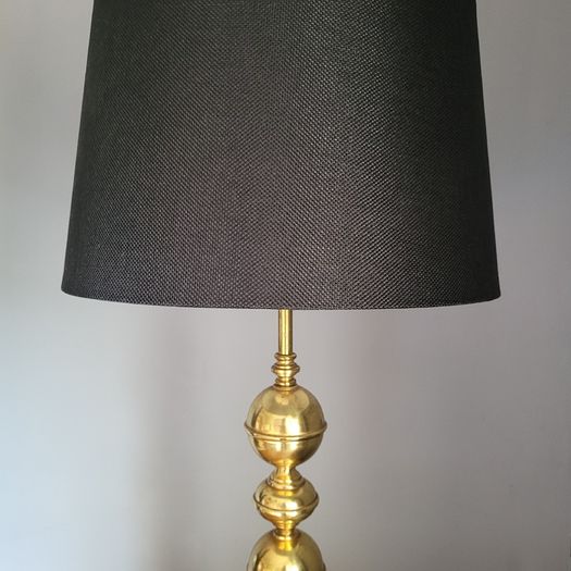 Mid-century brass bobbin table lamp