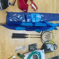 Box delta kite, badminton set, dog collar medium size x2 etc