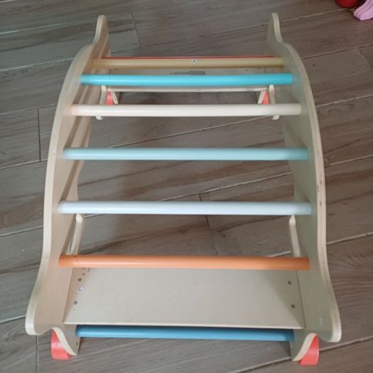 climbing frame/rocker